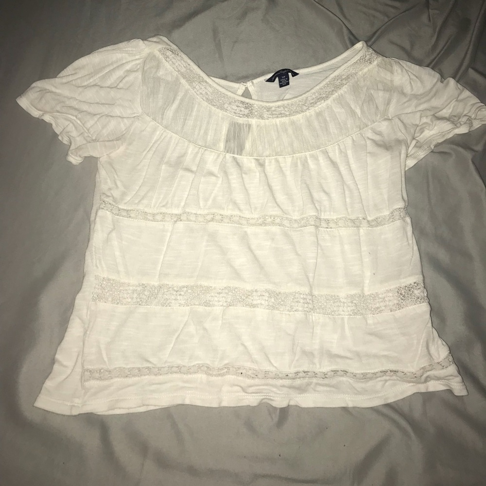 American Eagle Outfitters lace shirt size small